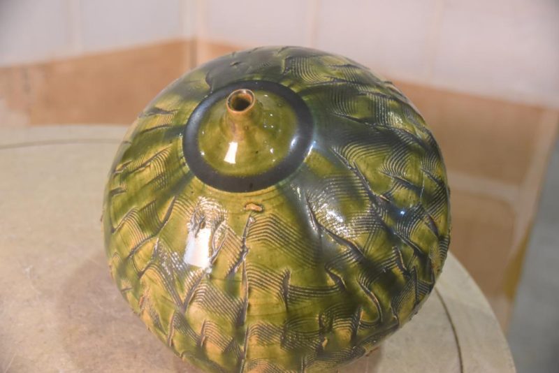 Japanese Oribe Pottery Vase Height:220mm - Image 4