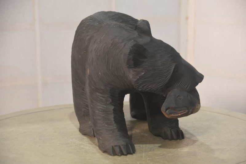 Carved Wooden Hokkaido Bear Width:340mm - Image 4