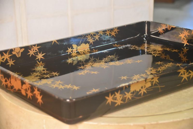 Japanese Black Lacquer Tray with Gold Design Width:590mm - Image 7