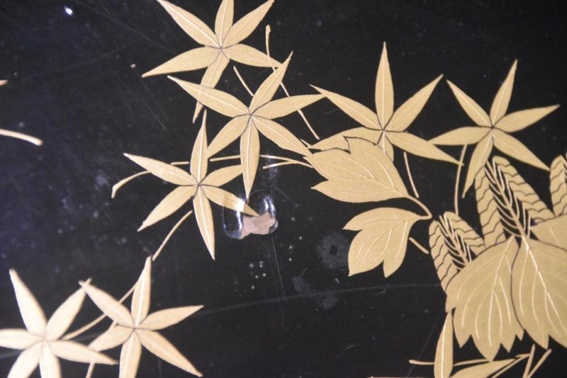 Japanese Black Lacquer Tray with Gold Design Width:590mm - Image 4
