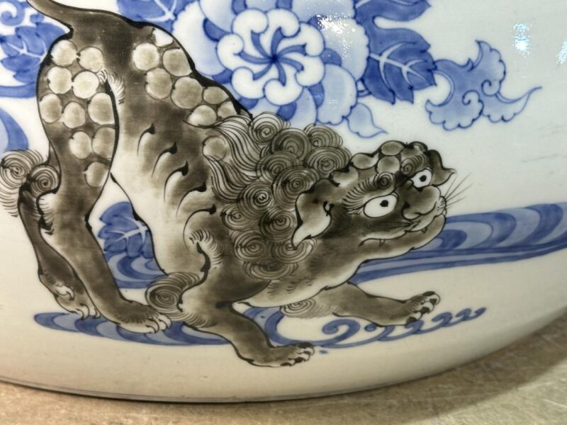 Vintage Porcelain Hibachi with Shishi Designs Width:410mm - Image 2