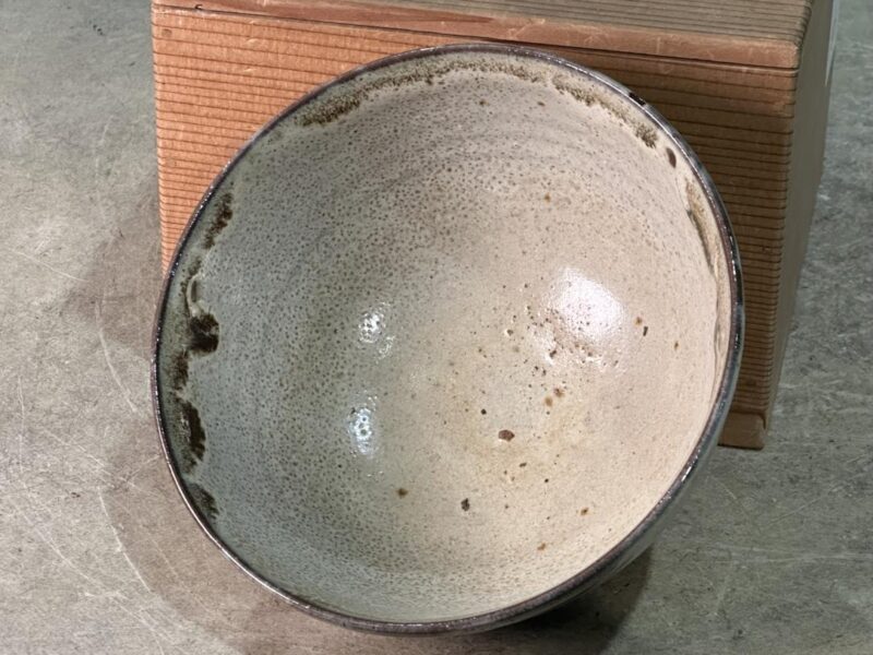 Chawan Tea Bowl in a Wooden box Width:136mm - Image 4