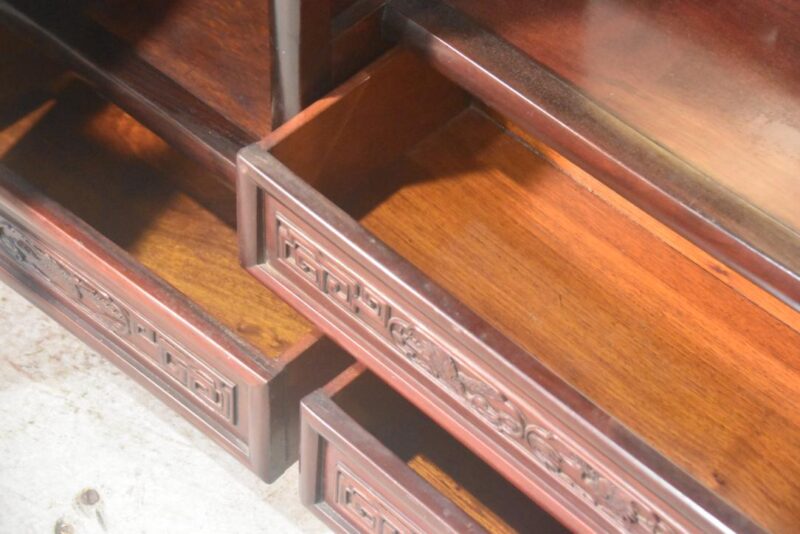 Chinese Imported Kazari Dana Display Shelves Width:1270mm - Image 9