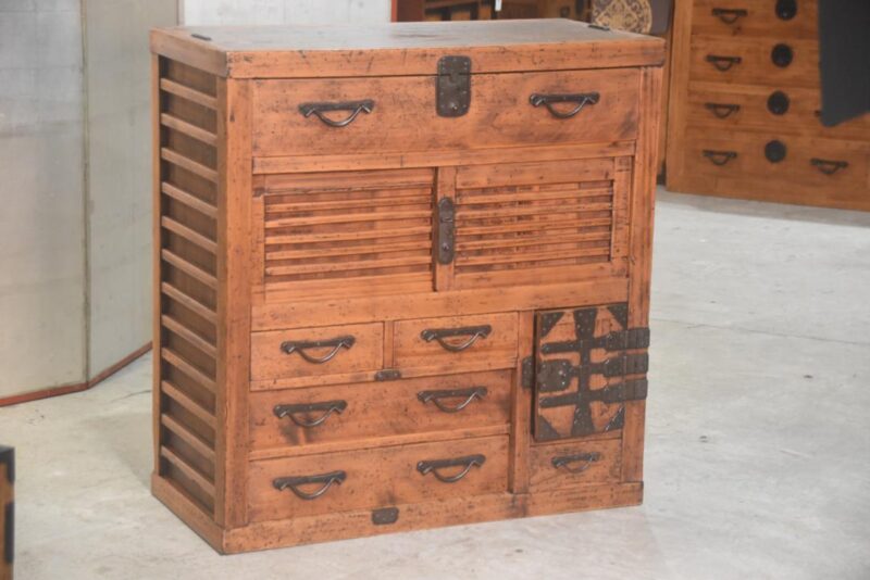 Gifu Merchant Chest Width:945mm - Image 13