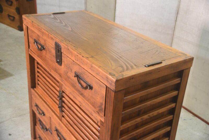 Gifu Merchant Chest Width:945mm - Image 9