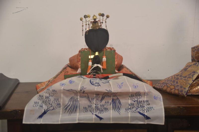 A Pair of Hina Dolls Width:1170mm - Image 3