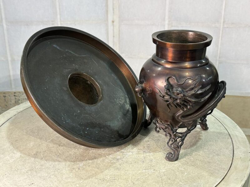 Dragon Usubata Flower Arranging Vase Width:310mm - Image 3