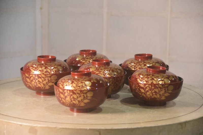 Set of 6 Japanese Lacquered Wood Maki-E Bowls