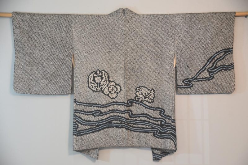 Blue Streams Vintage Black Silk Shibori Haori Jacket - Image 3