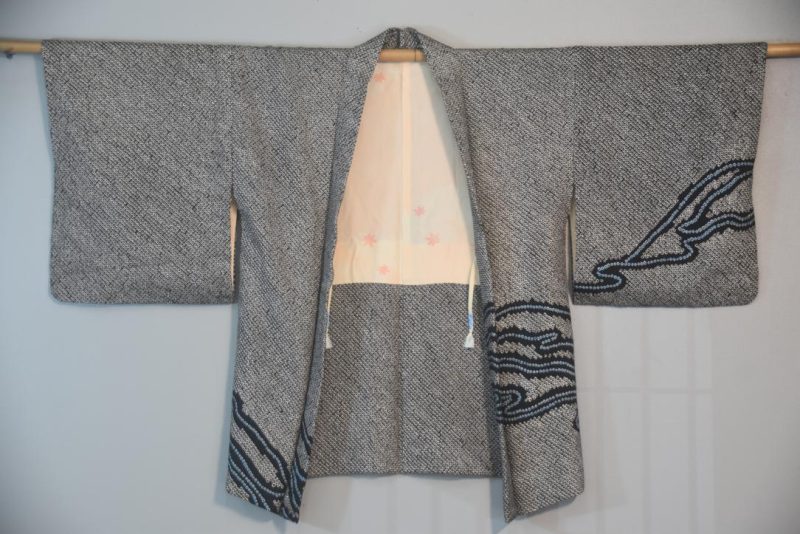 Blue Streams Vintage Black Silk Shibori Haori Jacket - Image 12
