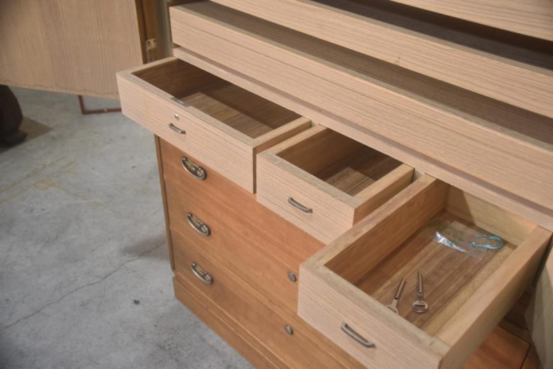 Japanese Vintage Wedding Chest (2 Sections) Width:1065mm - Image 10