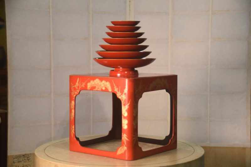 Japanese Lacquer Wedding Sake Set Height:470mm - Image 4