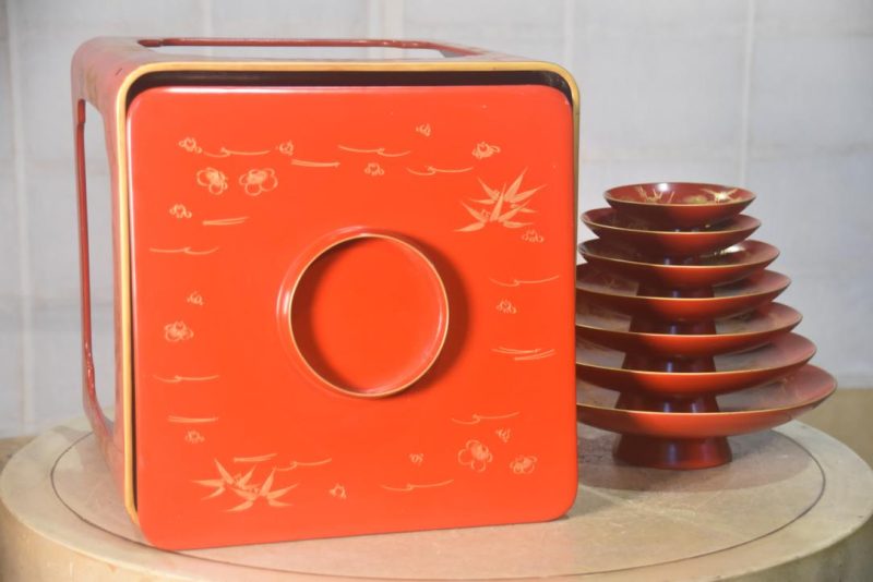 Japanese Lacquer Wedding Sake Set Height:470mm - Image 12