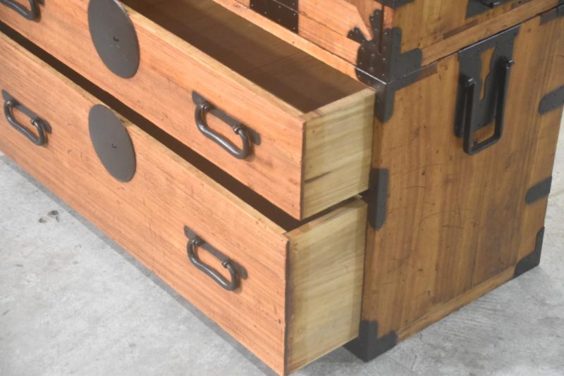Antique Kannon Biraki Clothing Chest Width:950mm - Image 8