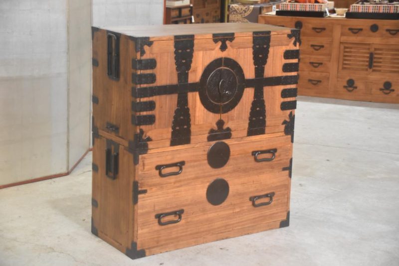 Antique Kannon Biraki Clothing Chest Width:950mm - Image 6