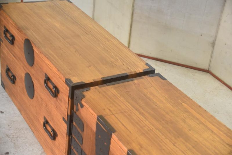 Antique Kannon Biraki Clothing Chest Width:950mm - Image 3