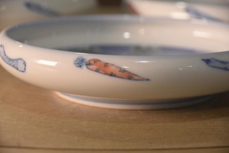 Set of 3 Japanese Daikon Hand Painted Plates Width:245mm - Image 5