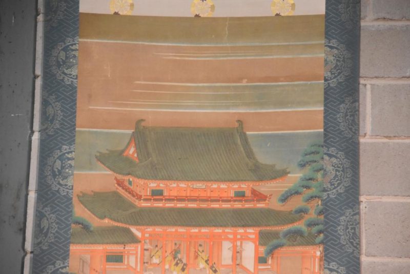 A Long Japanese ink brush and Colour scroll painting depicting Heian Shrine Kyoto Width:730mm - Image 3