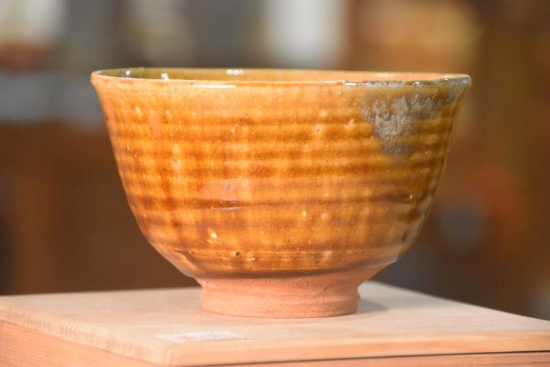 Chawan Tea Bowl in a Wooden box Width:130mm - Image 3
