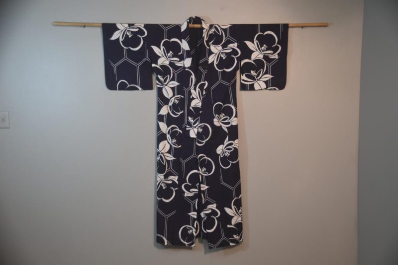 Dynamic Flowers Blue and White Vintage Japanese Cotton Yukata - Image 3