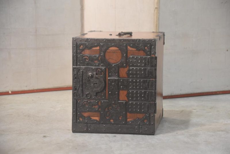 Japanese Funa Dansu Ship's Chest Width:390mm