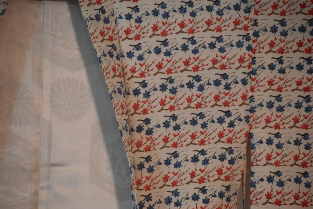 Blue Red Flowers Vintage Japanese Haori Jacket - Image 7