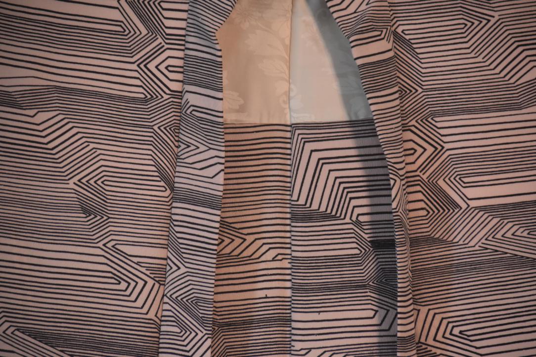 Palest Pink Geometric Vintage Japanese Silk Haori Jacket - Image 9
