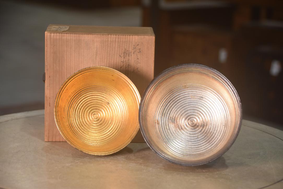Wooden Bowl Set of 2 - Silver & Gold in a Wooden box Width:150mm - Image 5