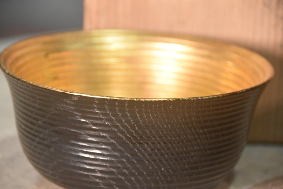 Wooden Bowl Set of 2 - Silver & Gold in a Wooden box Width:150mm - Image 2