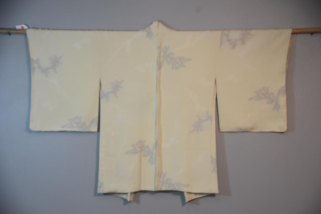 Primrose Yellow Silk Vintage Japanese Haori Jacket - Image 4