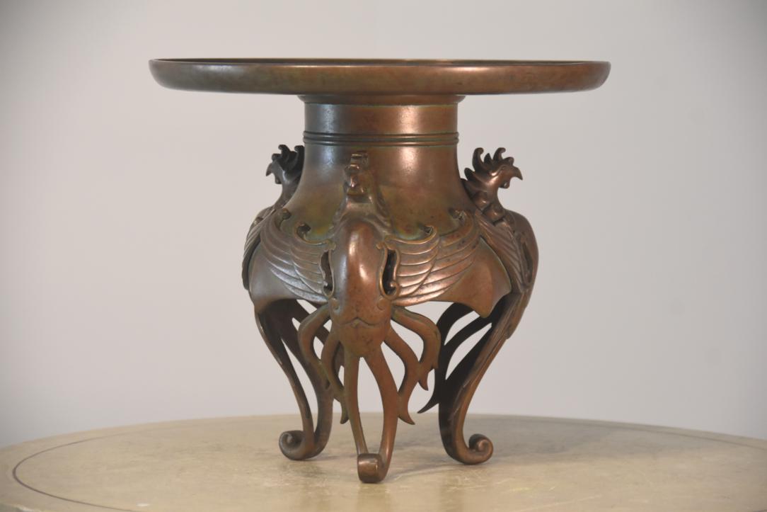 Phoenix Design Bronze Usubata Vase Width:300mm