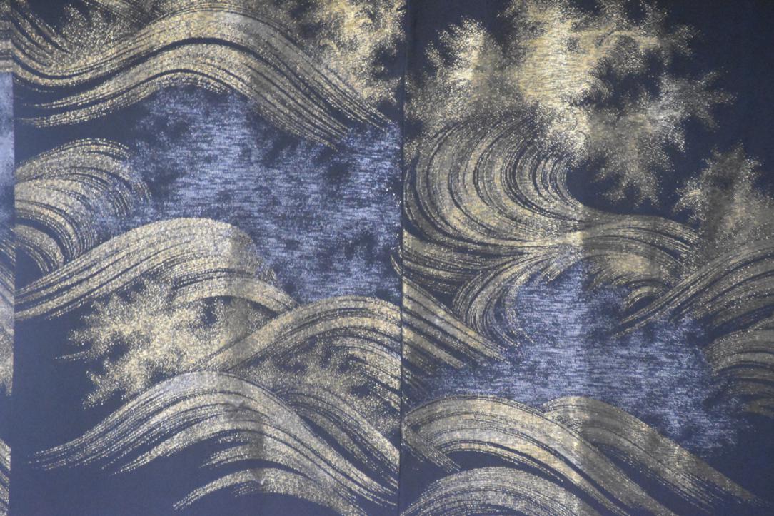 Gold and Silver Waves Haori Jacket - Image 5