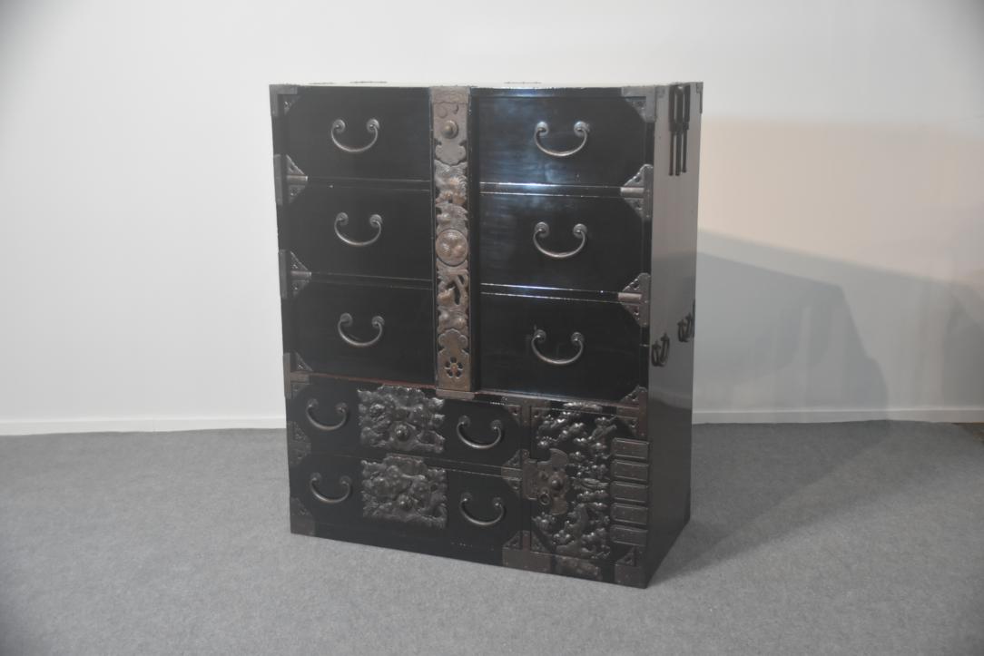 Shonai Antique Clothing Chest Width:880mm