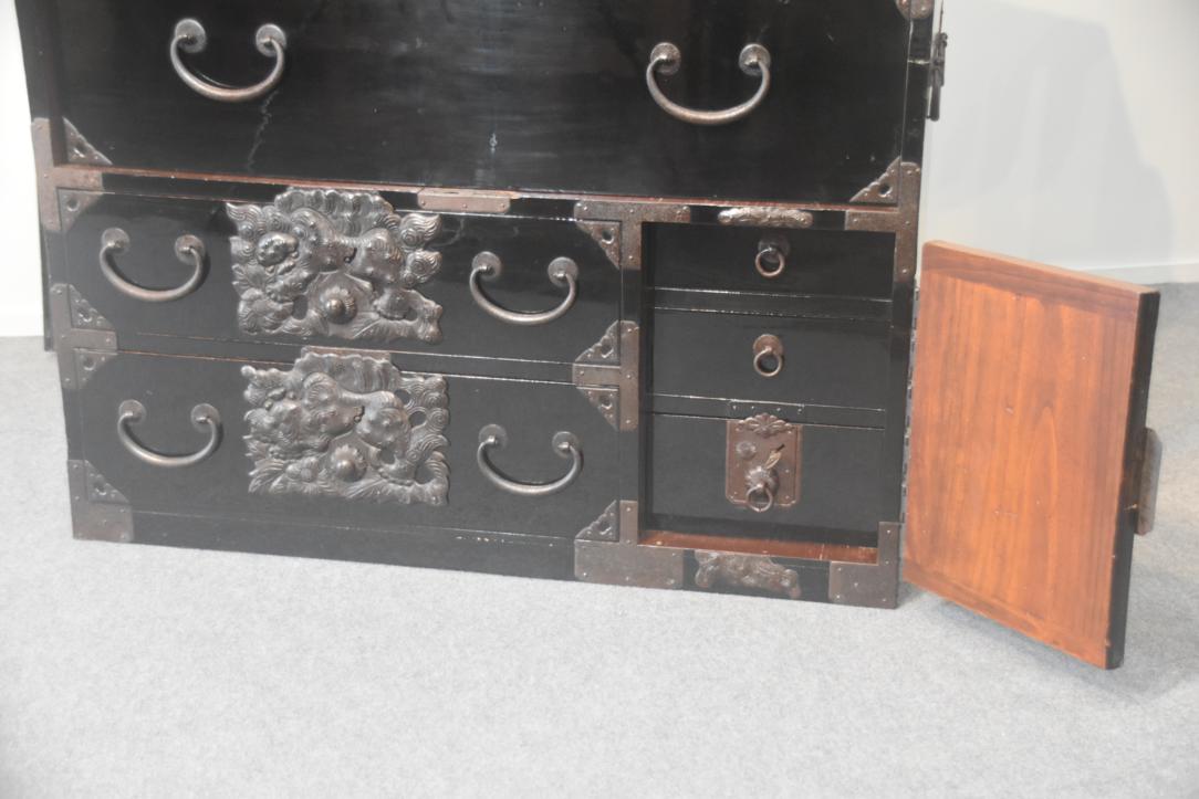 Shonai Antique Clothing Chest Width:880mm - Image 10