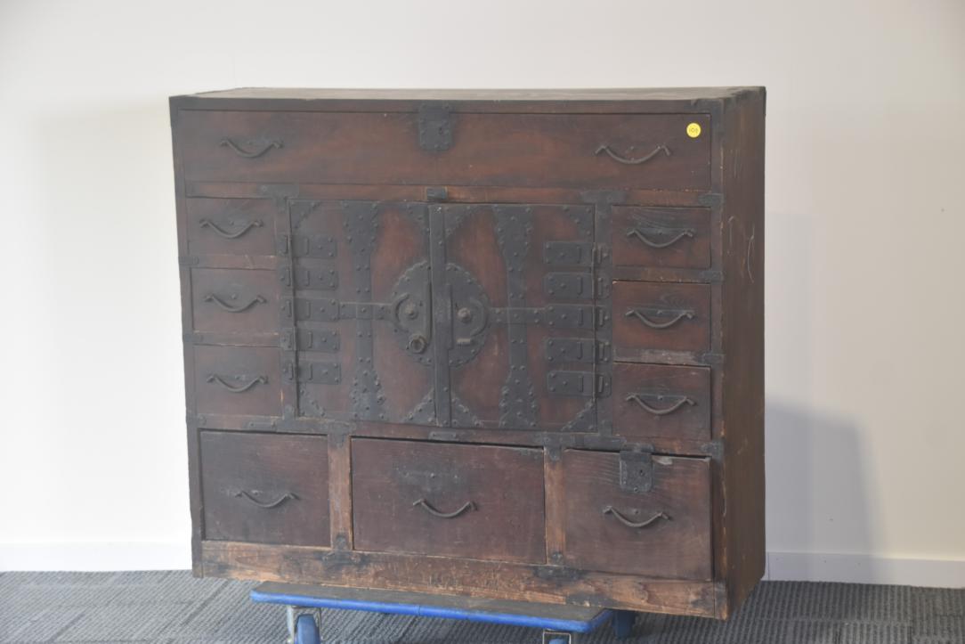 Tokyo Region Merchant Chest Width1009mm