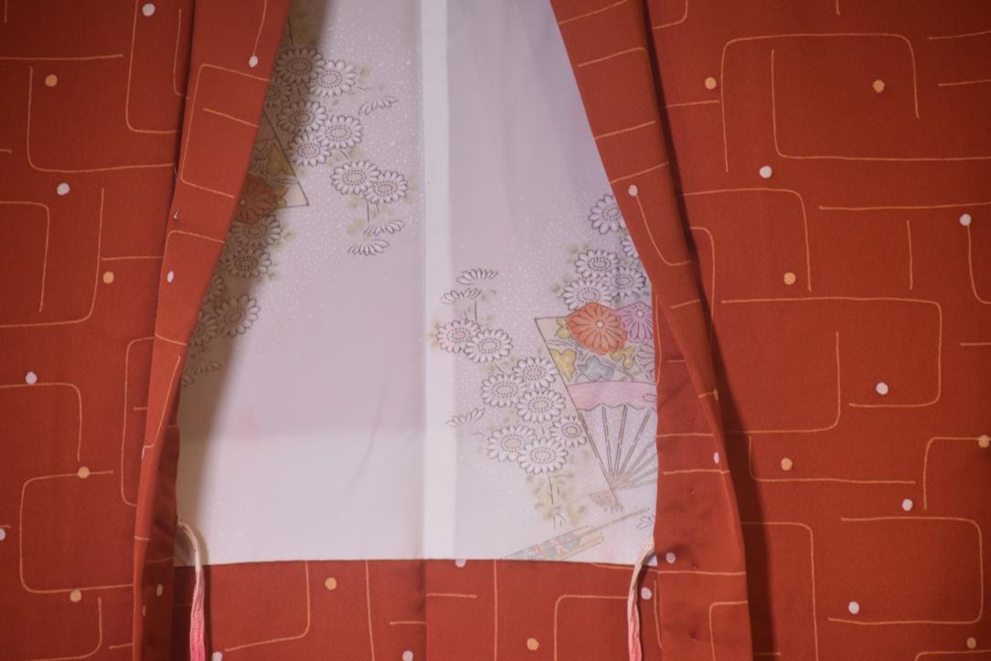 Rich Rust Geometric Vintage Haori Jacket - Image 2