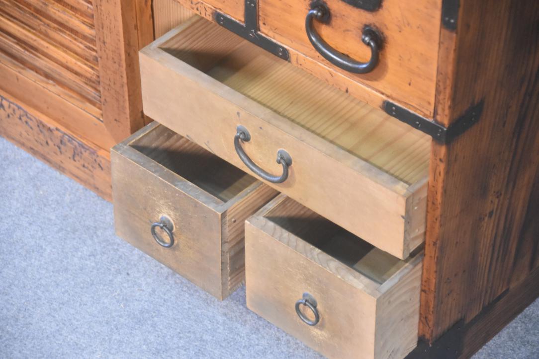 Meiji Period Osaka Region Merchant Chest Width:895mm - Image 7