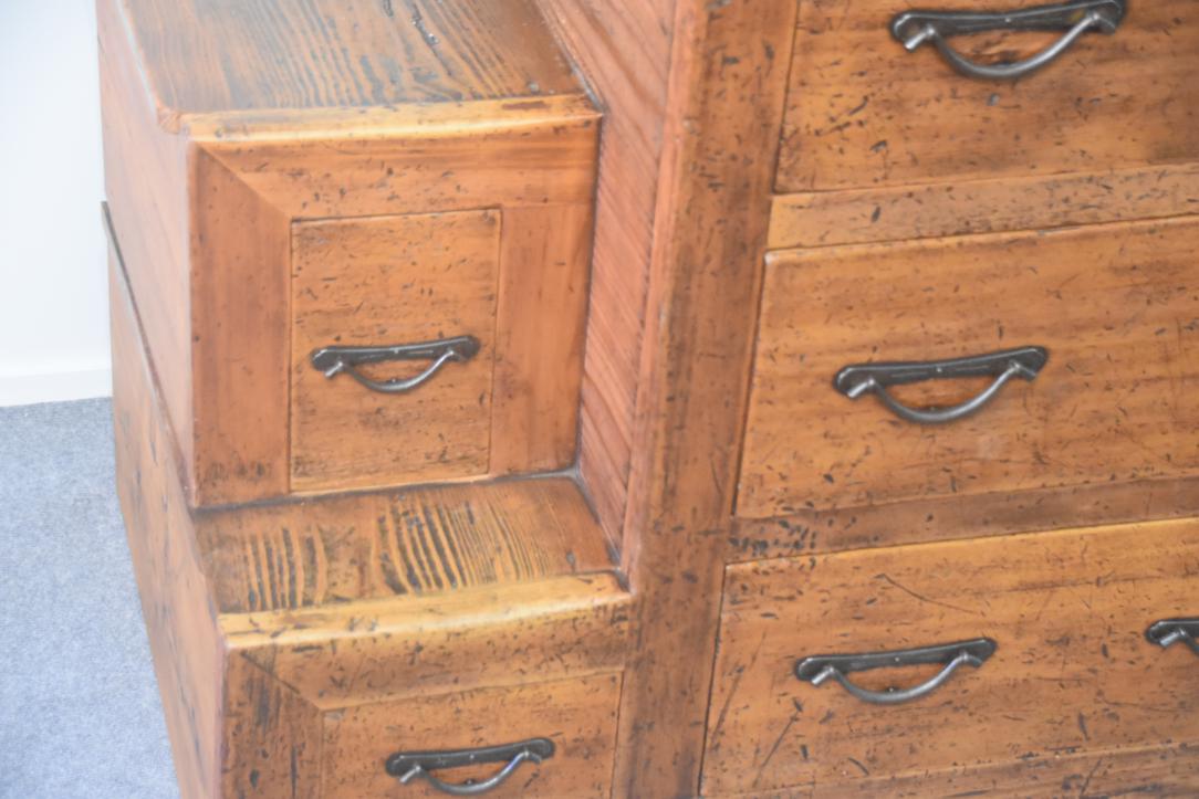 Kaidan Dansu Japanese Two Section Step Chest Width:925mm - Image 12