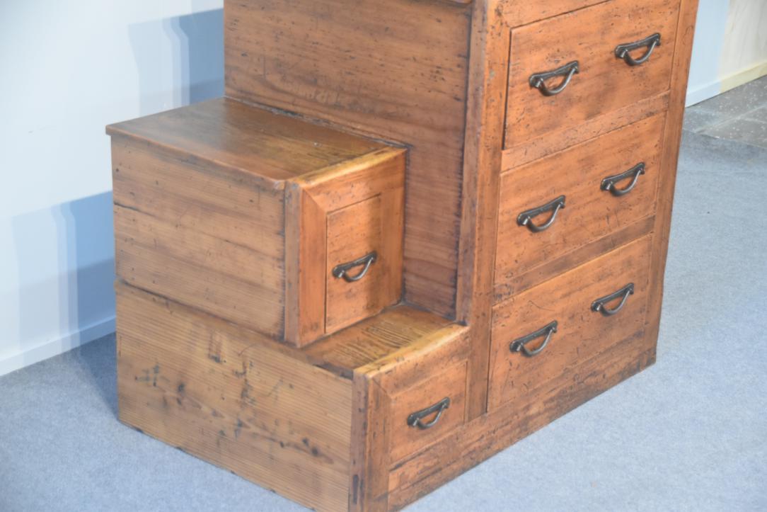 Kaidan Dansu Japanese Two Section Step Chest Width:925mm - Image 2