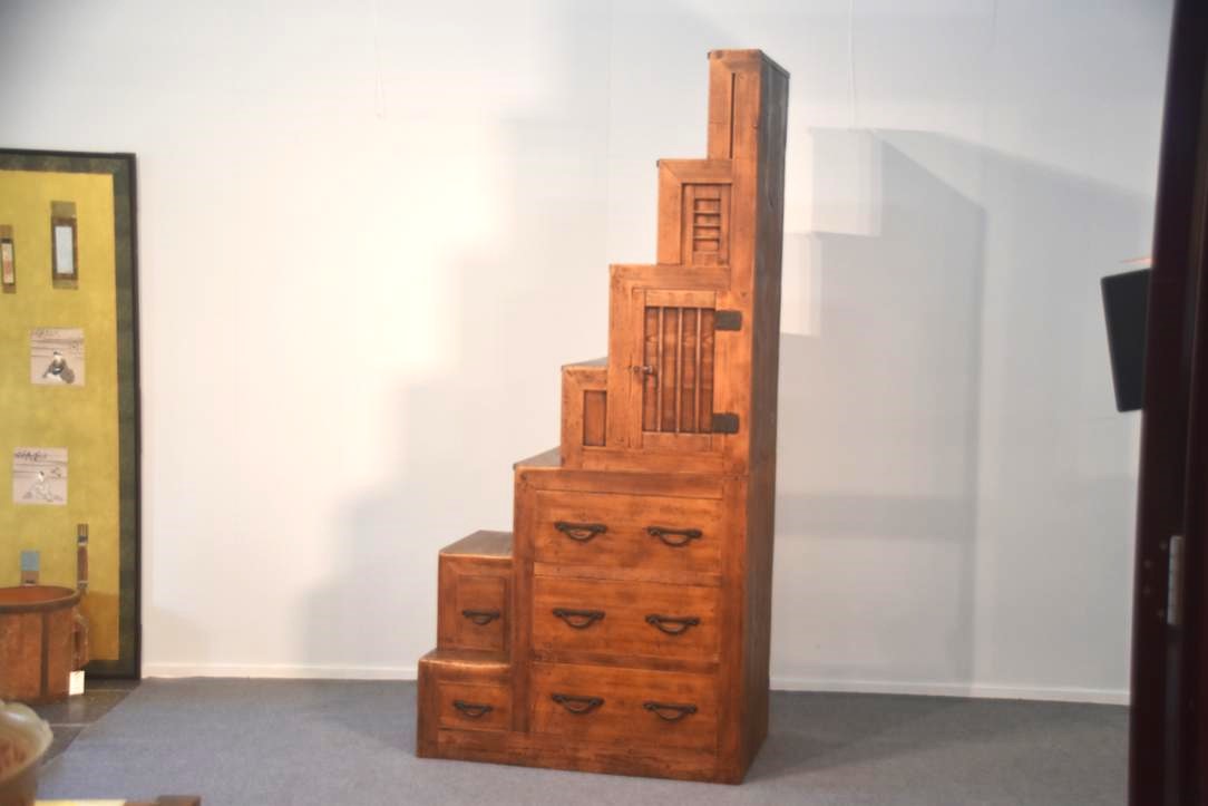 Kaidan Dansu Japanese Two Section Step Chest Width:925mm