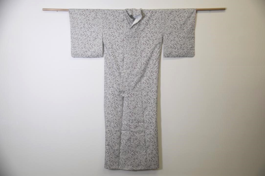 Flower Field Japanese Silk Kimono - Image 8
