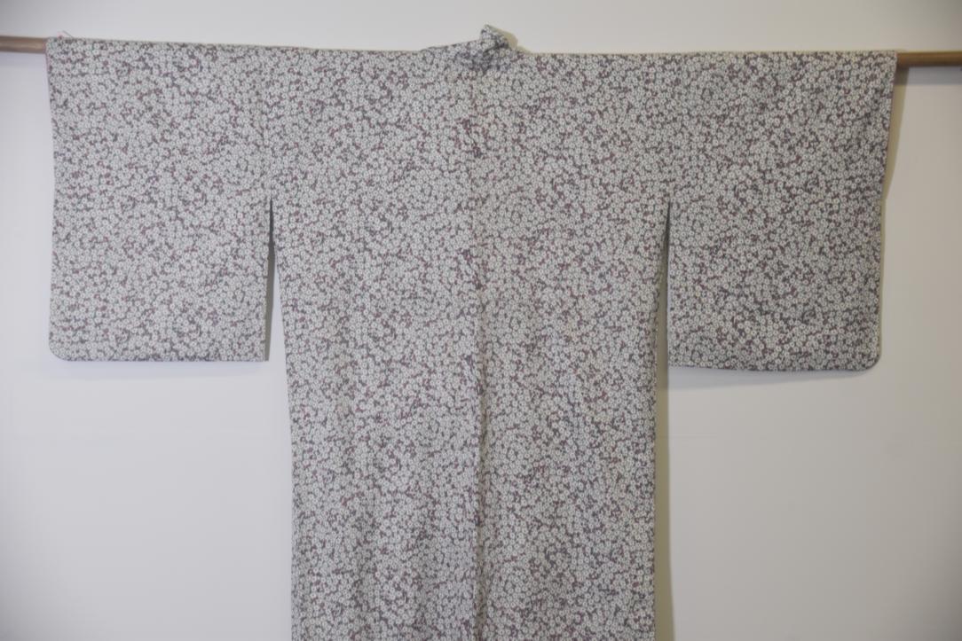 Flower Field Japanese Silk Kimono - Image 4