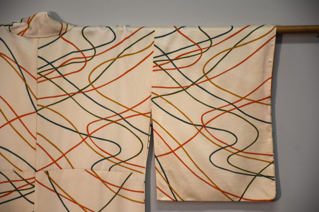Flowing Ribbons Japanese Silk Kimono - Image 3