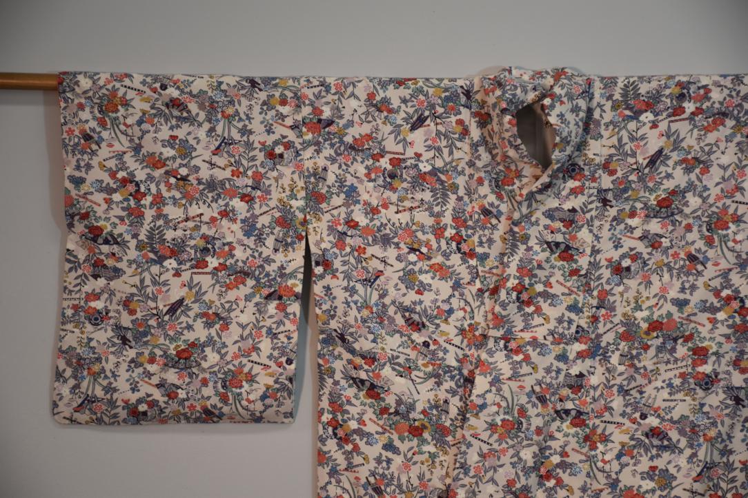 Spring Surprise Japanese Silk Kimono - Image 3