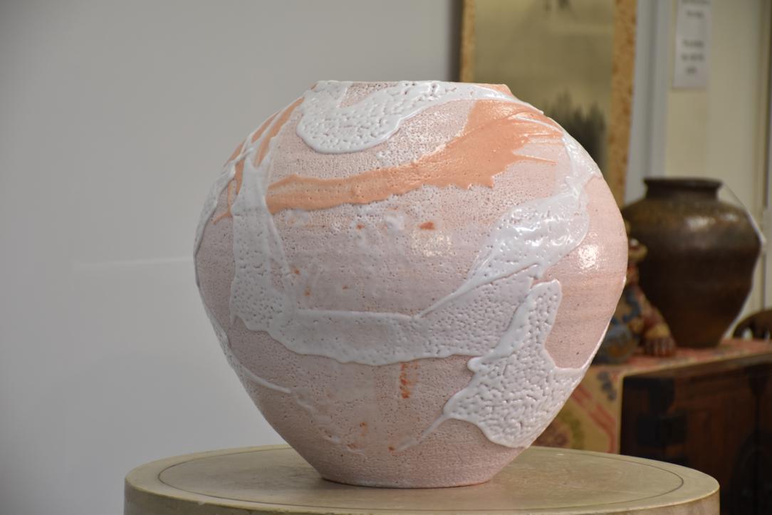Large Shino Glaze Vase Width:450mm - Image 5