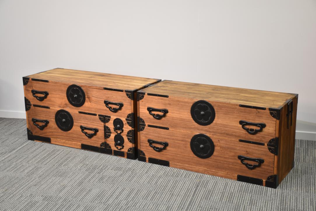 Antique 2 Section Campaign Chest (Clothing Chest) Width:1030mm - Image 9