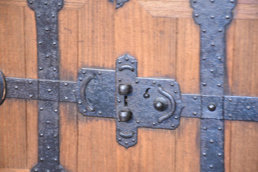 Meiji Period Tokyo Region Merchant's Chest in Paulownia Circa:1890 Width:780mm