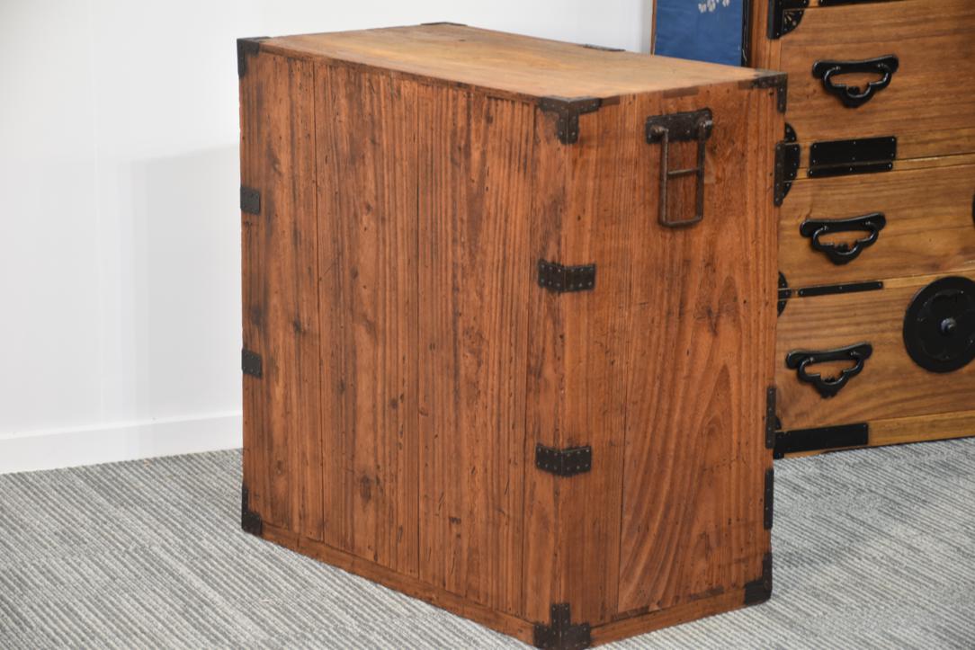 Meiji Period Tokyo Region Merchant's Chest in Paulownia Circa:1890 Width:780mm