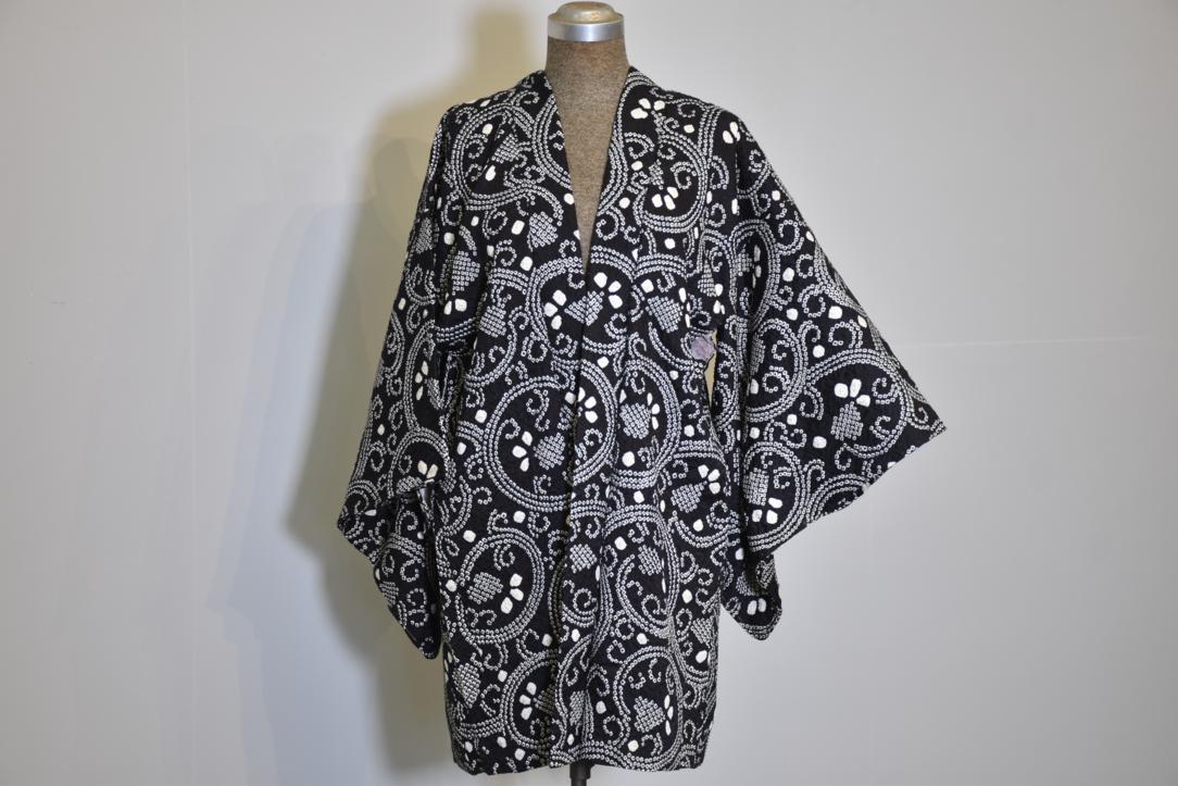 Black & White Shibori Elegance Silk Vintage Haori Jacket - Image 4