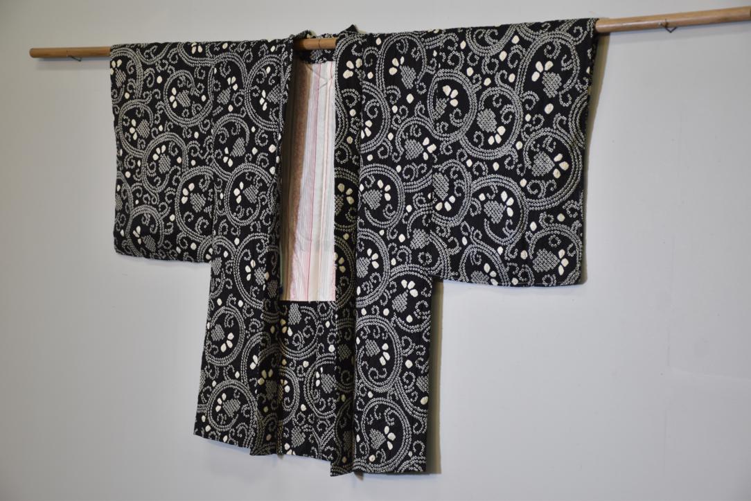 Black & White Shibori Elegance Silk Vintage Haori Jacket - Image 5